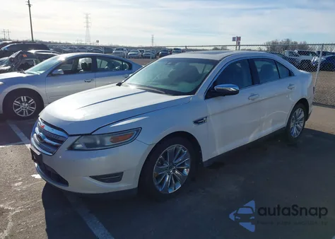 2010 Ford Taurus Limited z USA, uszkodzony, nr VIN 1FAHP2FW4AG108898